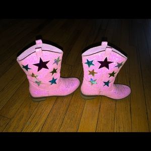 Cute to the core boots